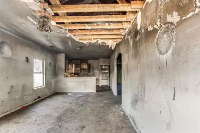 301 Albert Street, La Marque, TX 77568 - Photo 8