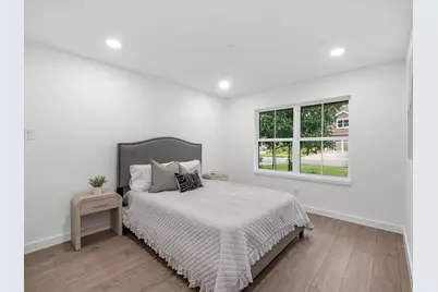 1826 Woodcrest Drive, Houston, TX 77018 - Photo 16