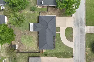207 Briar Ridge Dr, Bellville, TX 77418 - Photo 40