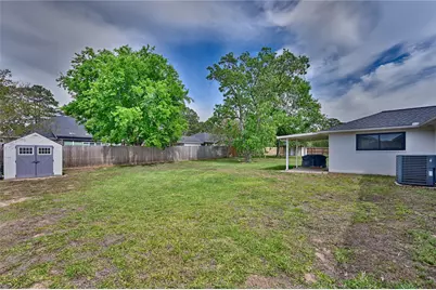 207 Briar Ridge Drive, Bellville, TX 77418 - Photo 6