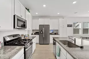 8019 Driftwood Bay Dr, Cypress, TX 77433 - Photo 14