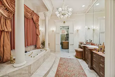 11722 Bunker Hill Street, Bunker Hill Village, TX 77024 - Photo 18