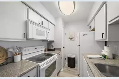 3506 Cove View Boulevard #606, Galveston, TX 77554 - Photo 6