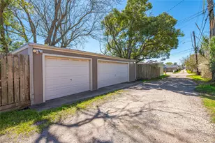 4526 S Ave S, Galveston, TX 77551 - Photo 28