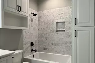 865 Palmetto Dr, Crystal Beach, TX 77650 - Photo 32