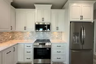 865 Palmetto Dr, Crystal Beach, TX 77650 - Photo 16