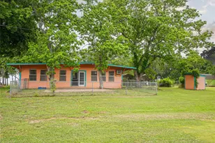 357 County Rd 296, Sargent, TX 77414 - Photo 1
