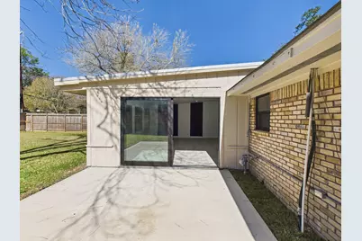 10818 Oasis Drive, Houston, TX 77096 - Photo 36