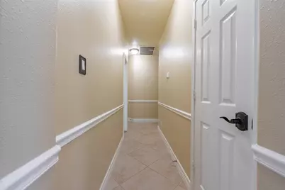 13922 Abbey Lane, Sugar Land, TX 77498 - Photo 36
