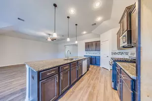 1704 Cindy Ln, Conroe, TX 77304 - Photo 24