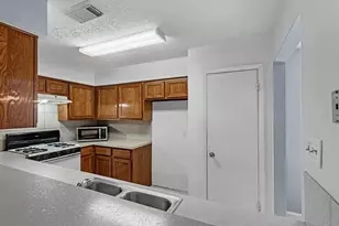 9902 Stepney Green Dr, Houston, TX 77070 - Photo 14
