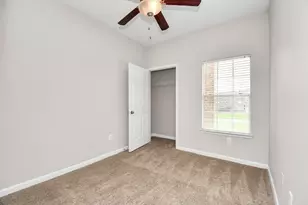 11355 Richmond Ave, South Houston, TX 77082 - Photo 10