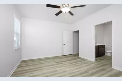 428 Lone Rider Drive, Katy, TX 77493 - Photo 8