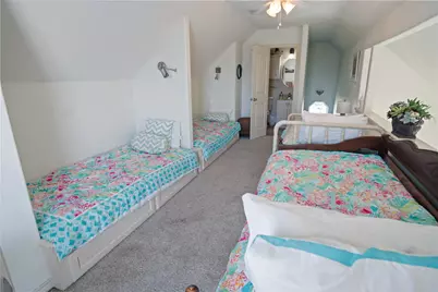 1044 Waco Road, Gilchrist, TX 77617 - Photo 20