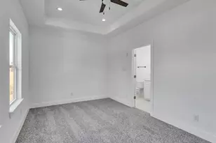 5130 Clover St, Houston, TX 77033 - Photo 12