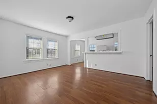 2005 Common St, Houston, TX 77009 - Photo 8