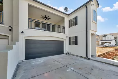 119 Capetown Lane, Conroe, TX 77356 - Photo 4