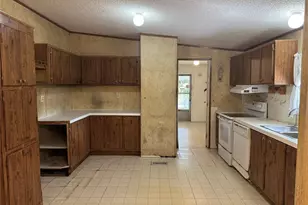 31 County Rd 3794A, Cleveland, TX 77328 - Photo 2
