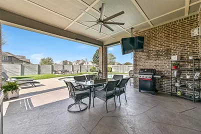 2424 Prairie Mist Lane, Friendswood, TX 77546 - Photo 36