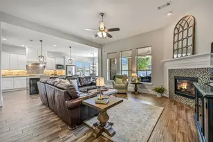 2424 Prairie Mist Ln, Friendswood, TX 77546 - Photo 10