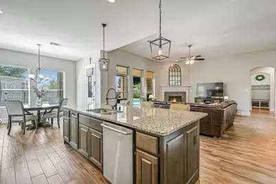 2424 Prairie Mist Lane, Friendswood, TX 77546 - Photo 16