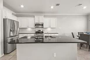 702 S Galley Dr, Crosby, TX 77532 - Photo 14