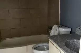 6201 Ranchester Dr, Houston, TX 77036 - Photo 8