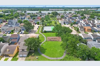 10254 Bridgeland Lane, Houston, TX 77041 - Photo 24
