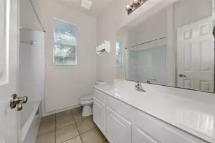 3 N Abram Cir, The Woodlands, TX 77382 - Photo 32