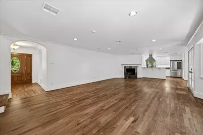 41 Willowend Drive, Houston, TX 77024 - Photo 16