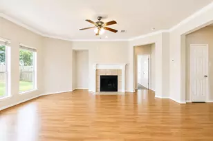 1815 Granite Field Ln, Richmond, TX 77469 - Photo 10