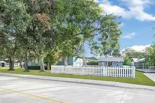 102 4th St, Sugar Land, TX 77498 - Photo 46