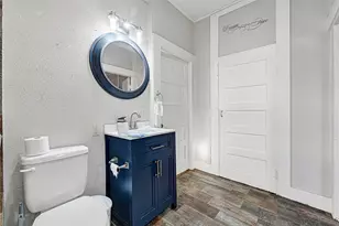 102 4th St, Sugar Land, TX 77498 - Photo 28