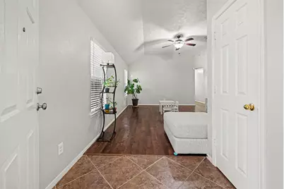 12807 Claycliff Court, Houston, TX 77034 - Photo 12
