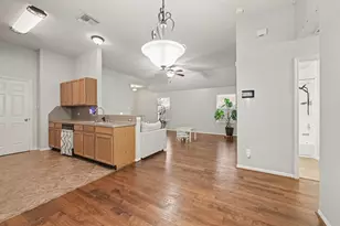12807 Claycliff Ct, Houston, TX 77034 - Photo 16