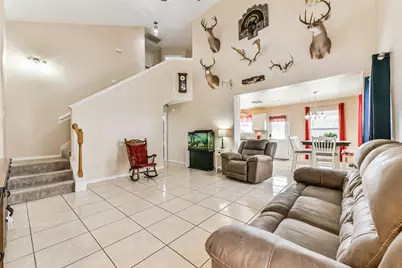 8319 White Pine Lane, Baytown, TX 77523 - Photo 10