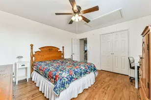 8319 White Pine Ln, Baytown, TX 77523 - Photo 30