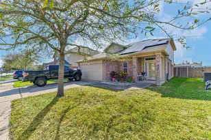 8319 White Pine Ln, Baytown, TX 77523 - Photo 1