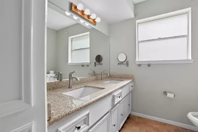 1927 Hidden Creek Drive, Kingwood, TX 77339 - Photo 32