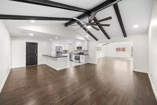 6934 Heron Dr, Houston, TX 77087 - Photo 14