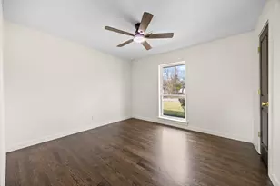 6934 Heron Dr, Houston, TX 77087 - Photo 30