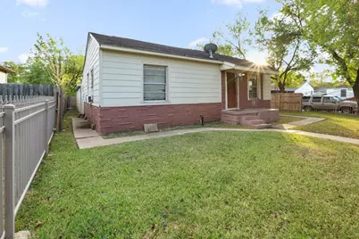 2111 3rd Street, Galena Park, TX 77547 - Photo 18