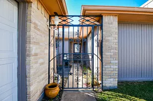 2115 Barrington, Sugar Land, TX 77478 - Photo 6