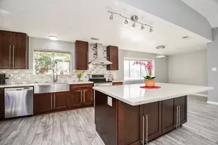 2115 Barrington, Sugar Land, TX 77478 - Photo 4