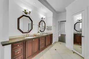 209 Pine Willow Ct, Friendswood, TX 77546 - Photo 24