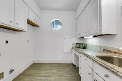 209 Pine Willow Court, Friendswood, TX 77546 - Photo 20