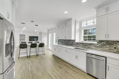 209 Pine Willow Court, Friendswood, TX 77546 - Photo 14