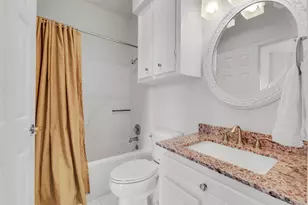 209 Pine Willow Ct, Friendswood, TX 77546 - Photo 30