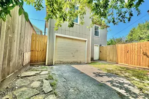 114 Munford St, Houston, TX 77008 - Photo 10