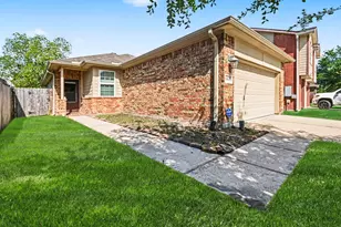 10019 Meadow Mill Forest Ln, Houston, TX 77044 - Photo 18